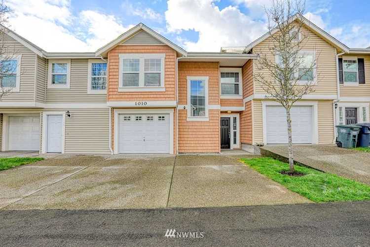 1010 108th St Ct E #103 Tacoma, WA 98445
