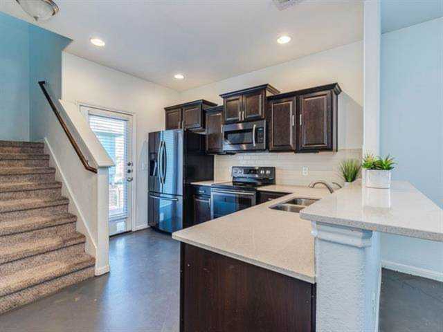 5804 Loblolly Ln #95 Austin, TX 78744