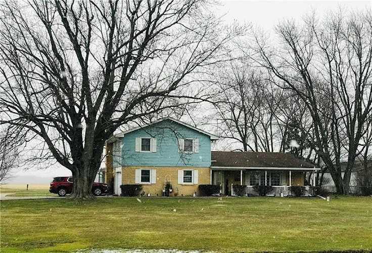 2372 S 300 E Anderson, IN 46017