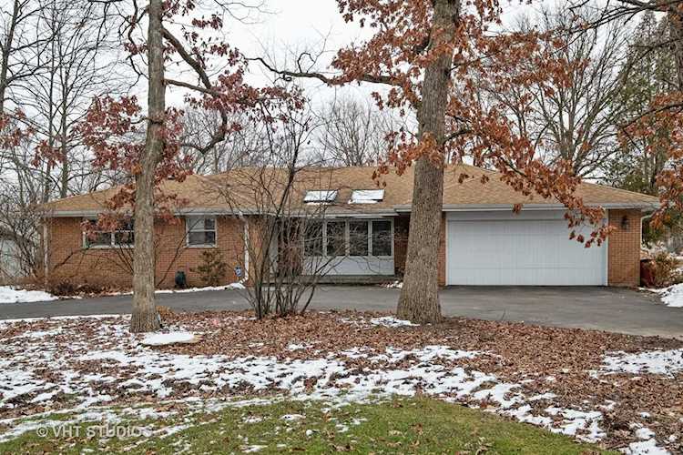 1527 Northwoods Rd Deerfield, IL 60015