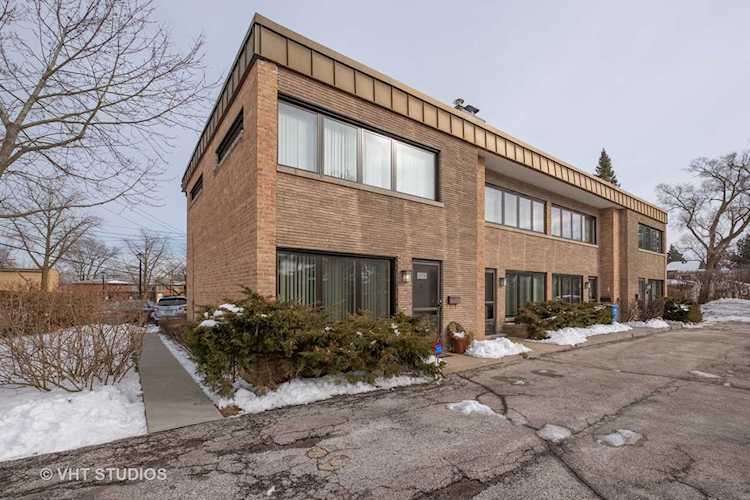 699 Green Bay Rd Highland Park, IL 60035