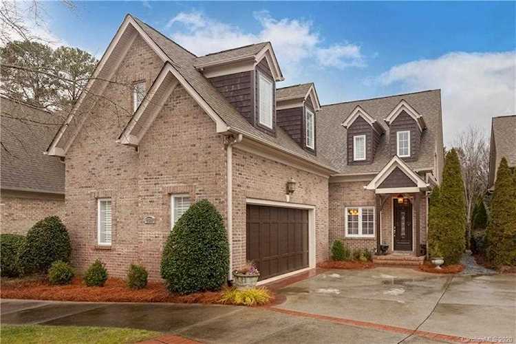 2508 Olde White Ln Charlotte, NC 28226