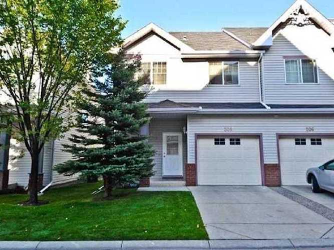 208 Prestwick Landing SE Calgary, AB T2Z 3Z7
