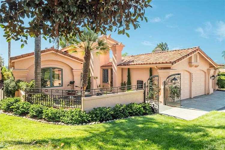 15533 Churchill Downs Rancho Santa Fe, CA 92067