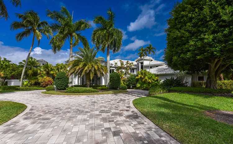 17726 Lake Estates Drive Boca Raton, FL 33496