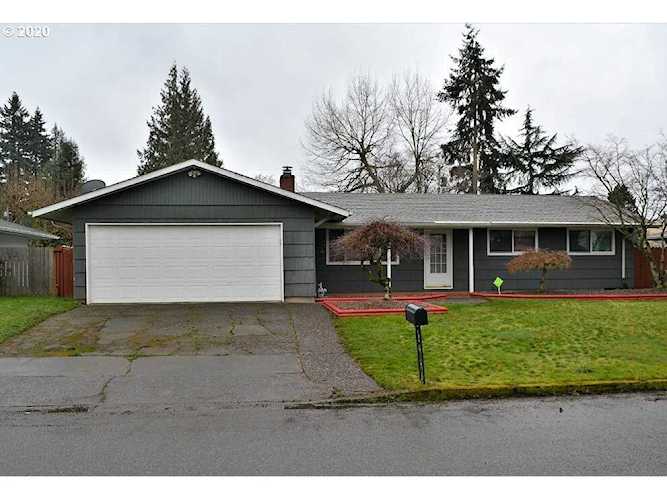 16006 SE Grant St Portland, OR 97233