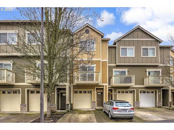 18445 SW Stepping Stone Dr #17 Beaverton, OR 97003
