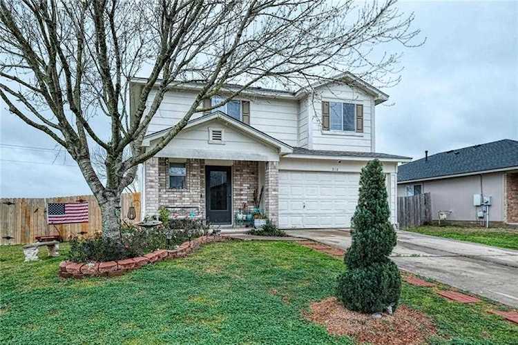 312 Mitchell Dr Hutto, TX 78634