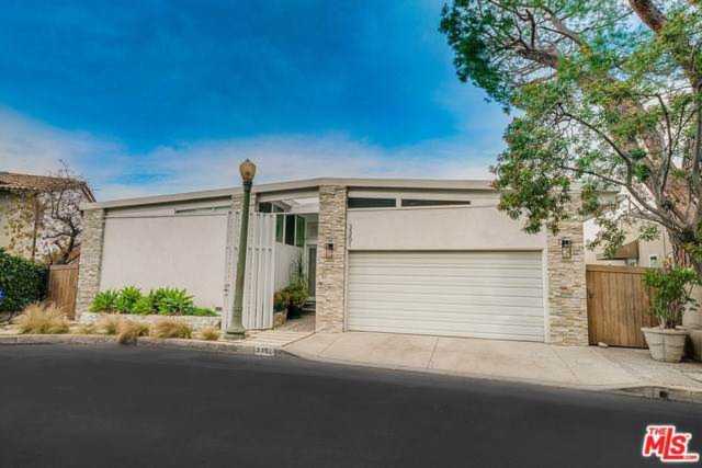 3351 Tareco Drive Los Angeles, CA 90068