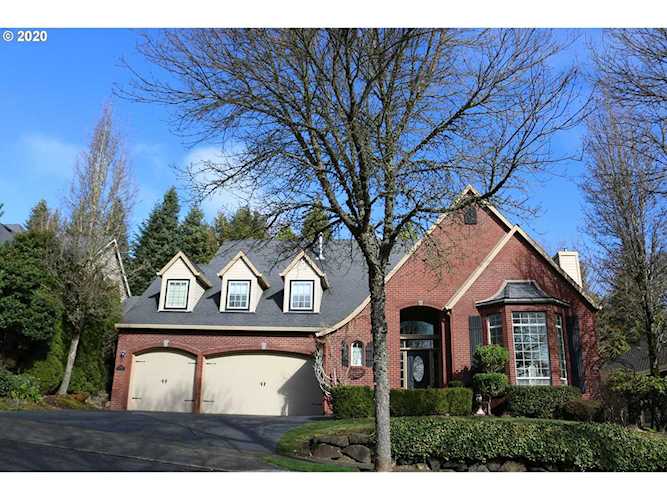 3059 Roxbury Dr West Linn, OR 97068
