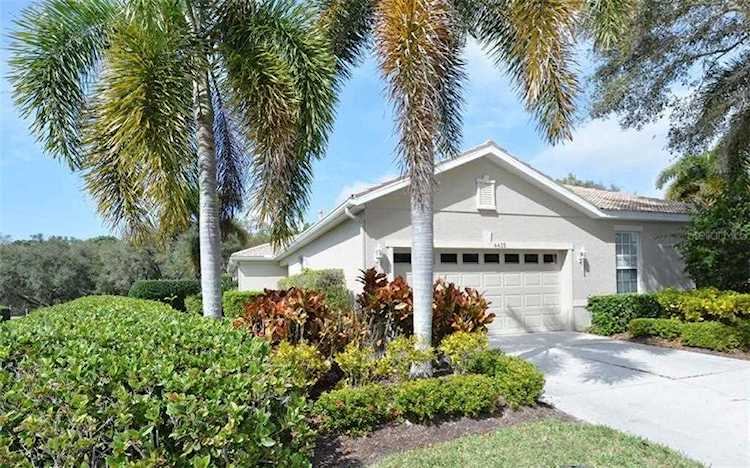 4435 Kariba Lake Terrace Sarasota, FL 34243