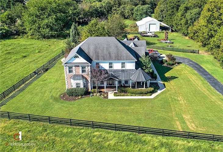 11815 Clyde Carnes Rd Farmington, AR 72730