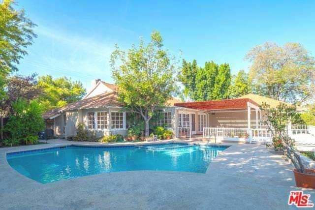 2120 Linda Flora Drive Los Angeles, CA 90077