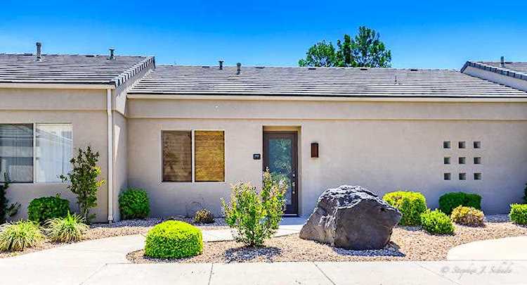 225 N Country LN St George, UT 84770