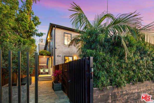 634 Brooks Avenue Venice, CA 90291