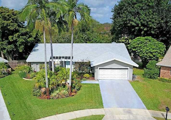 17527 Birchwood Drive Boca Raton, FL 33487