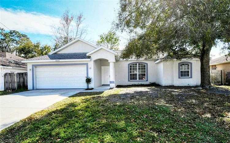 6840 Mauna Loa Boulevard Sarasota, FL 34241
