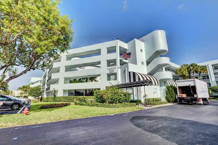 6698 10Th Avenue #109 Lake Worth, FL 33467