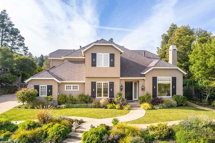 24 Cornelia Dr Hillsborough, CA 94010