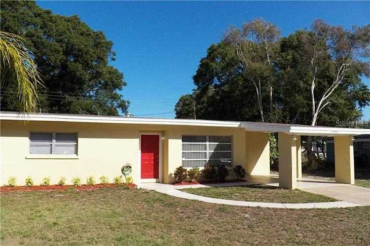 3753 Dover Drive Sarasota, FL 34235