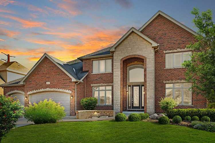 22017 Mary Dr Frankfort, IL 60423