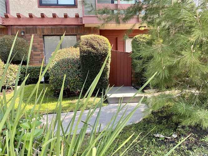 4524 Tujunga Avenue #2 Studio City, CA 91602