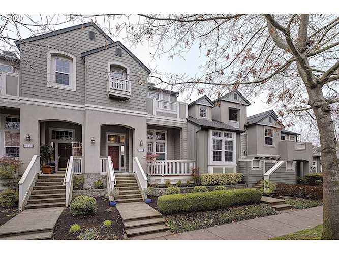 6447 NE Brighton St Hillsboro, OR 97124