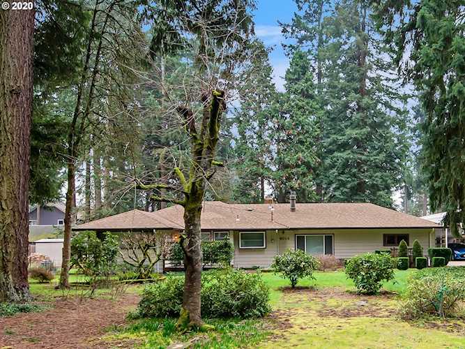 6014 Seville Ave Lake Oswego, OR 97035