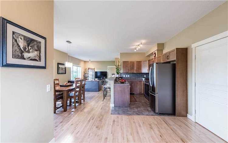 281 Cougar Ridge Drive SW #606 Calgary, AB T3H 0J2