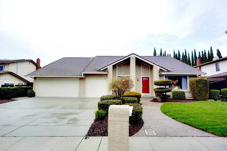 689 Cardiff Milpitas, CA 95035 | MLS ML81779505 Photo 1