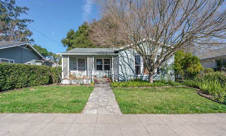 919 Benton Street Santa Rosa, CA 95404