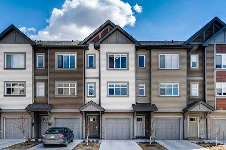30 Copperstone Common SE Calgary, AB T2Z 5E4
