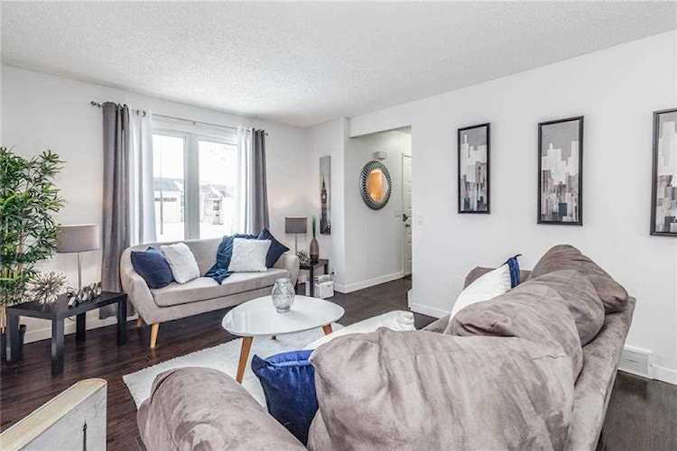 4340 Whitehorn Drive NE Calgary, AB T1Y 5C6