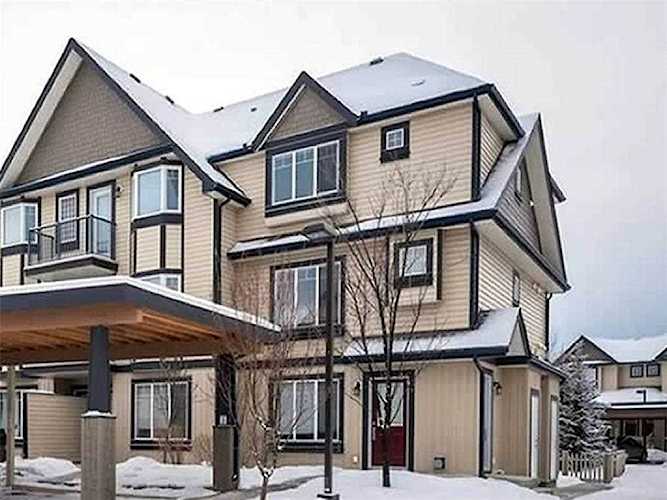 133 Copperpond Heights SE #6 Calgary, AB t2z 1c5