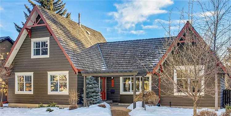 1319 Klondike Avenue SW Calgary, AB T2V 2L9