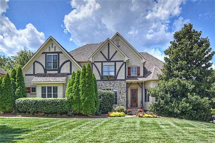 200 Glenmoor Dr Waxhaw, NC 28173