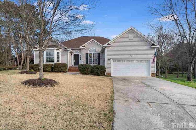 8713 Green Apple Court Wake Forest, NC 27587