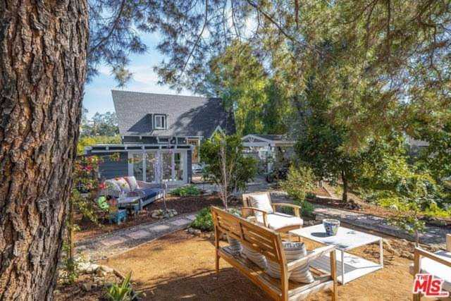21316 Hillside Drive Topanga, CA 90290