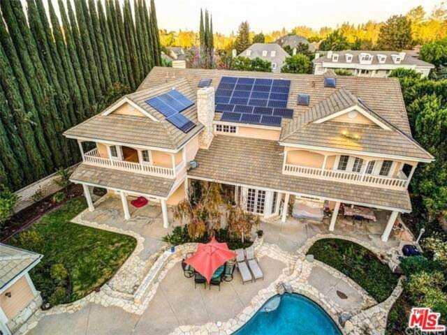 4645 Westchester Drive Woodland Hills, CA 91364