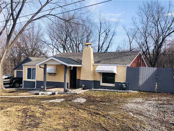 6609 Richmond Ave Raytown, MO 64133 | MLS 2205047 Photo 1
