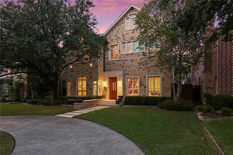 3452 Amherst Avenue University Park, TX 75225