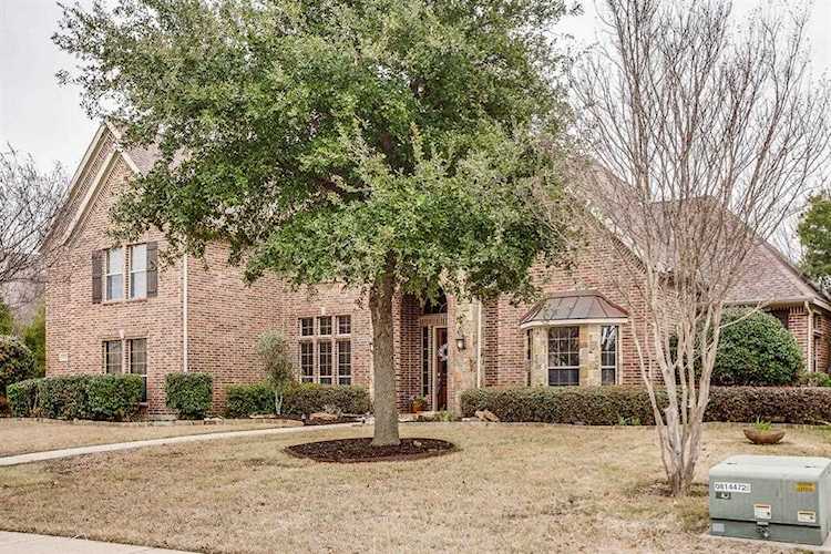 2204 Mockingbird Lane Flower Mound, TX 75022