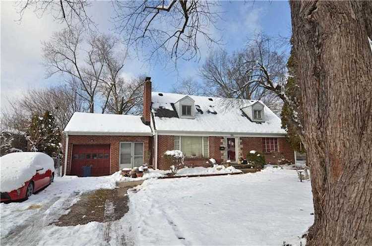 6104 N Oxford Street Indianapolis, IN 46220 | MLS 21695321 Photo 1