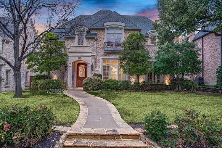 2824 Amherst Avenue University Park, TX 75225