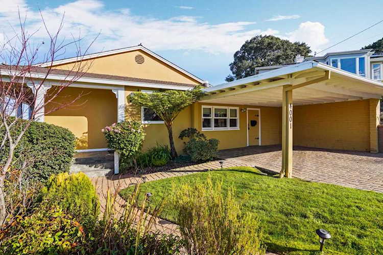 4001 Hacienda Street San Mateo, CA 94403