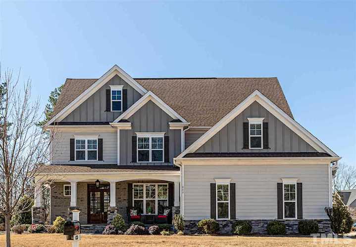609 Hollymont Drive Holly Springs, NC 27540