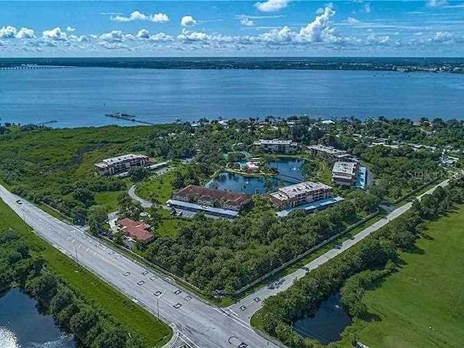 23465 Harborview Road Port Charlotte, FL 33980