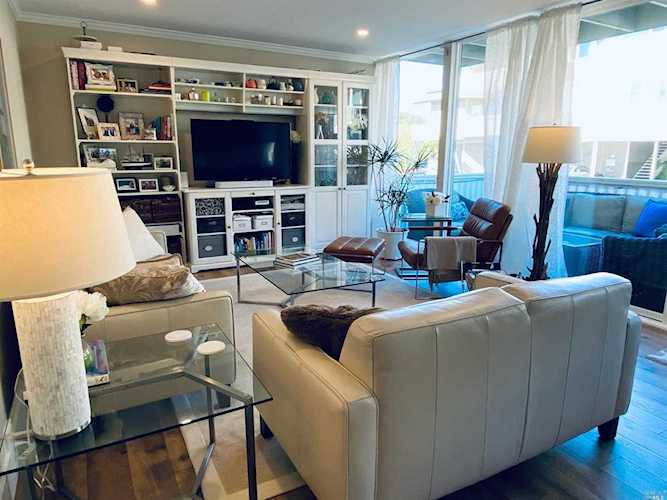 6 Janet Way Tiburon, CA 94920