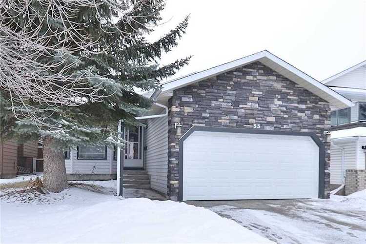 53 Shawfield Way SW Calgary, AB T2Y 2Y1
