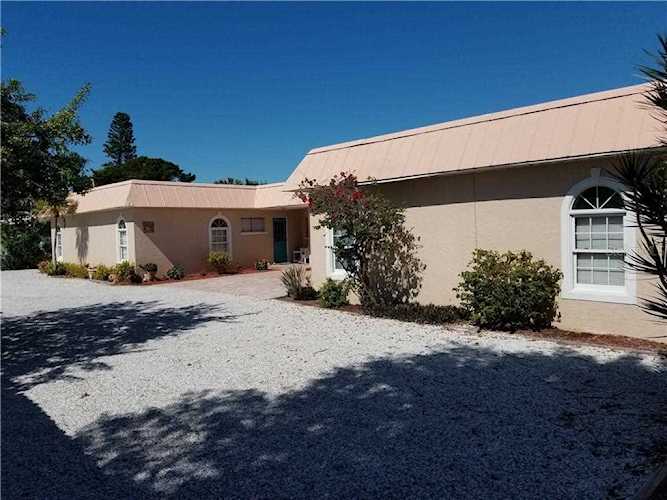 600 N Shore Drive Anna Maria, FL 34216